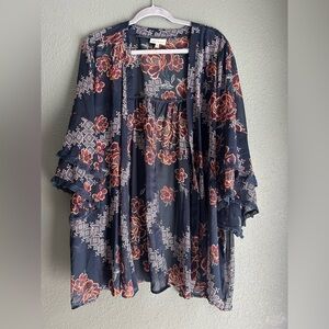 Belle Du Jour Floral Kimono